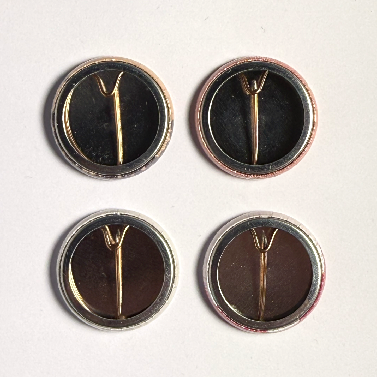 Decca 25mm Pinback Badges / Assorted record sleeves